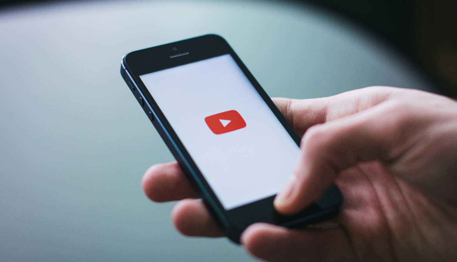 What Are the Best AI Tools for Generating Videos?