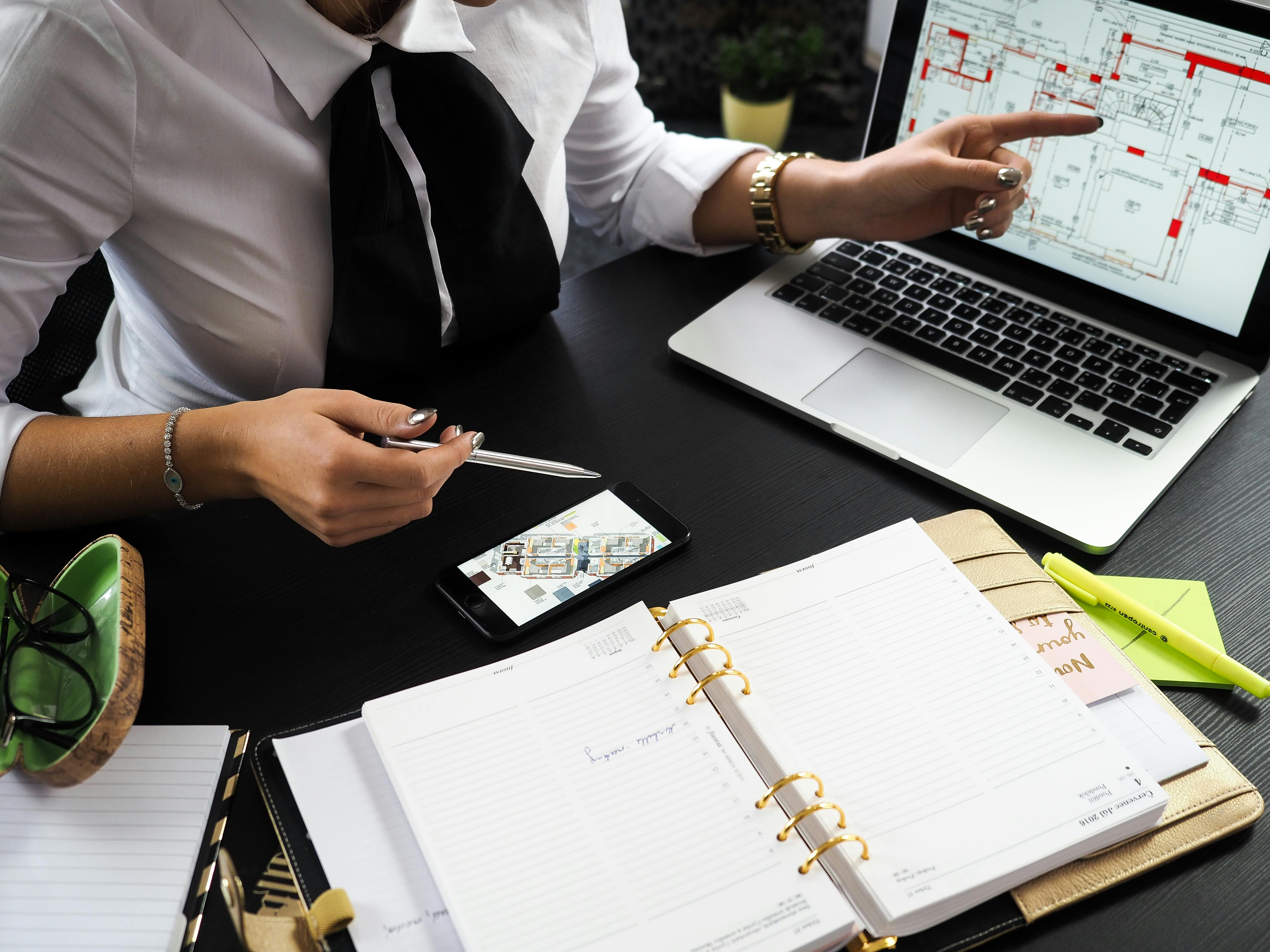 AI for Real Estate Agents: Top 7 Tools to Automate Lead Generation & Client Management