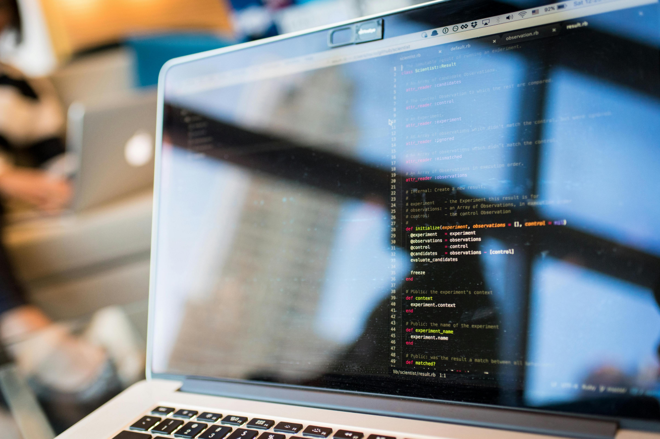 Best Free AI Code Generators Compared: Features & Reviews