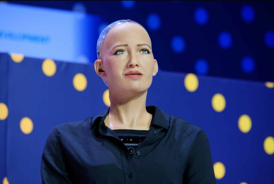 Why AI Robot Sophia Shut Down: Reasons Behind the Pause