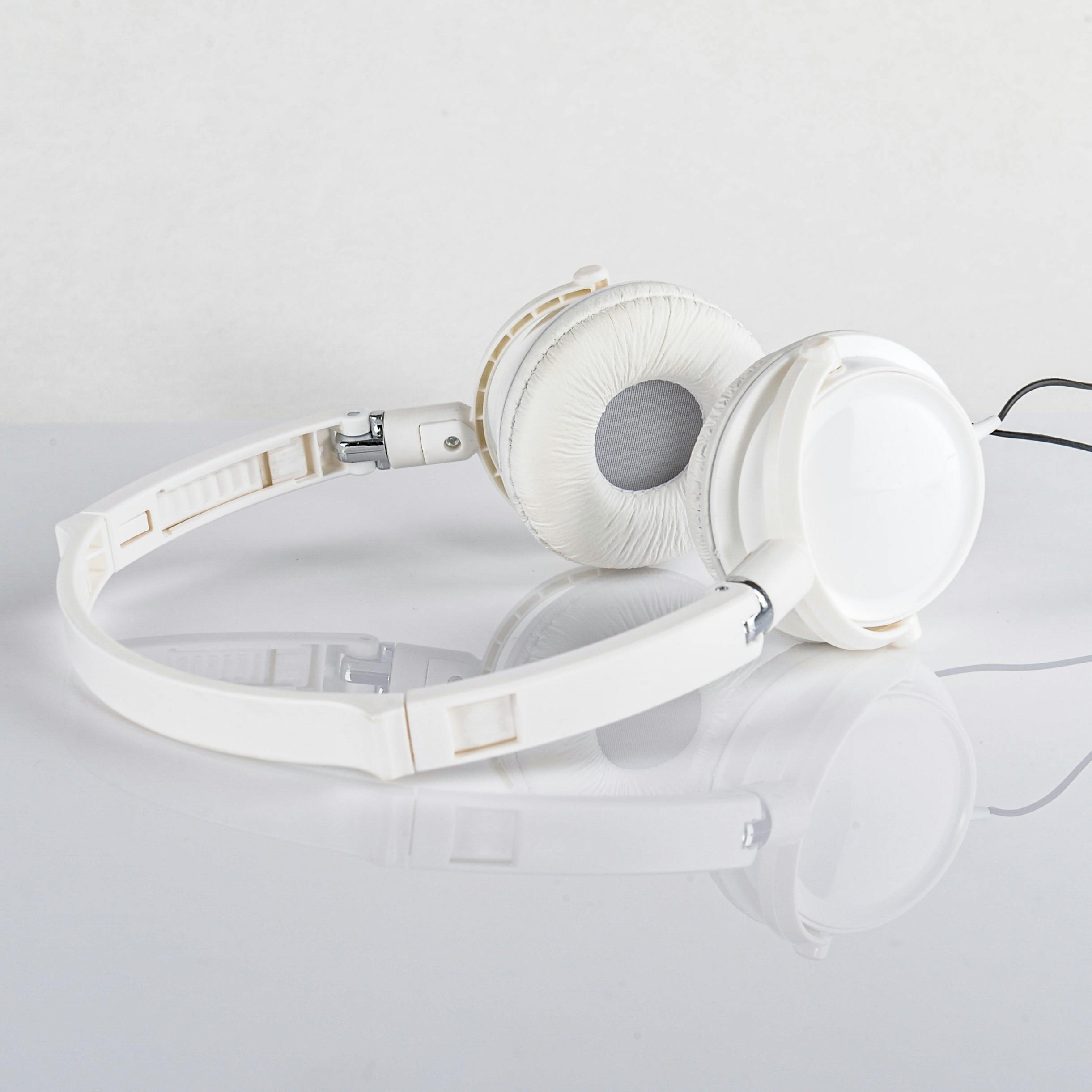 How AI Music Tools Can Improve Transcription Accuracy?