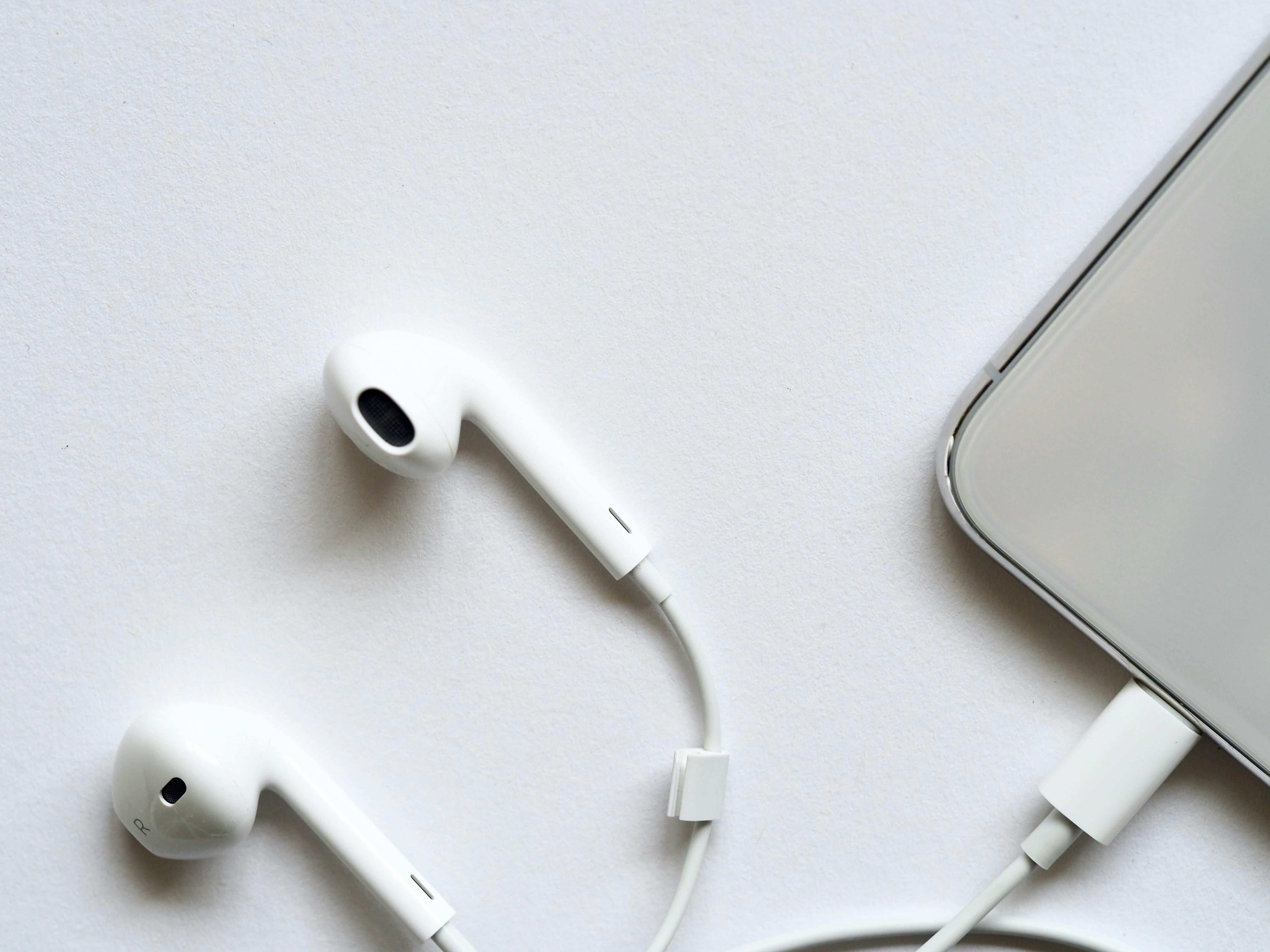 AI Music Generators: Revolutionizing Lyrics Creation