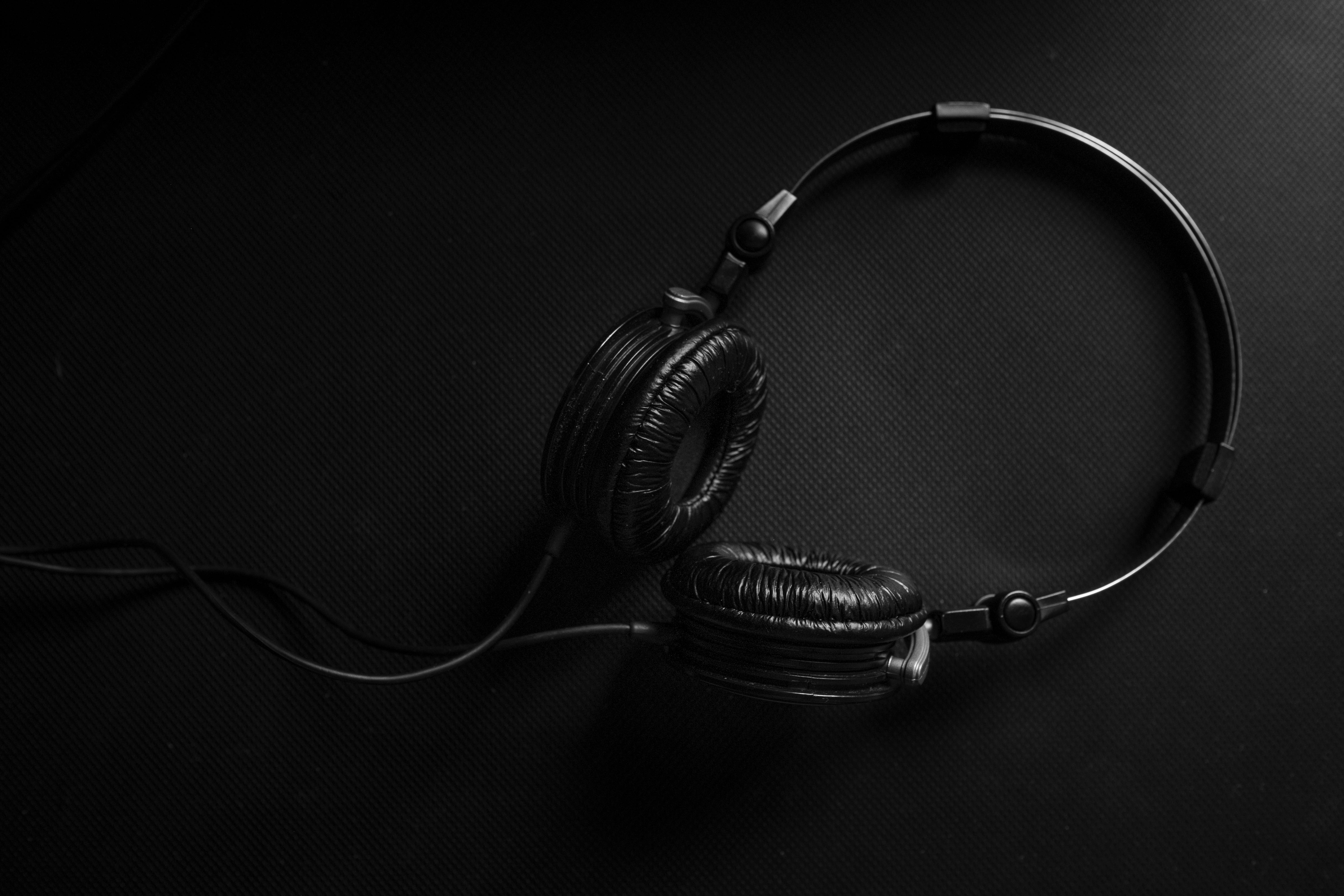 AI Music Generators: A New Era for Lyrics Production