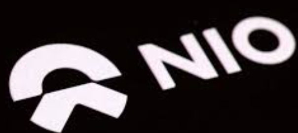 NIO Memory Parking AI System: Achieving Centimeter-Level Precision Without GPS