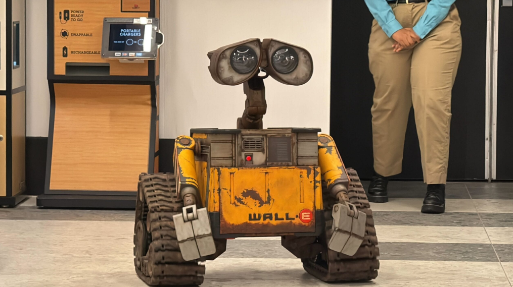 The WALL-E Reception Robot: Revolutionizing Front Desk Automation
